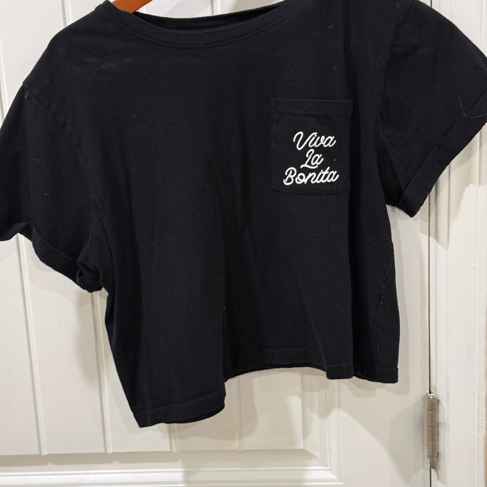 Attitude Not Included Viva La Bonita Crop Top Black Rose Graphic Size L